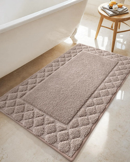 Color&Geomety Bath Mats for Bathroom Non Slip 17"x30" Absorbent Light Brown Bathroom Rugs Washable Luxury Bathroom Mat Shower Mat Outside Shower
