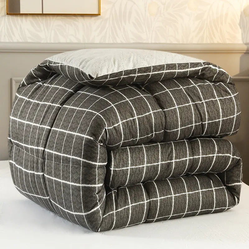 Thick Warm Quilt for All Seasons - Single Bed Size